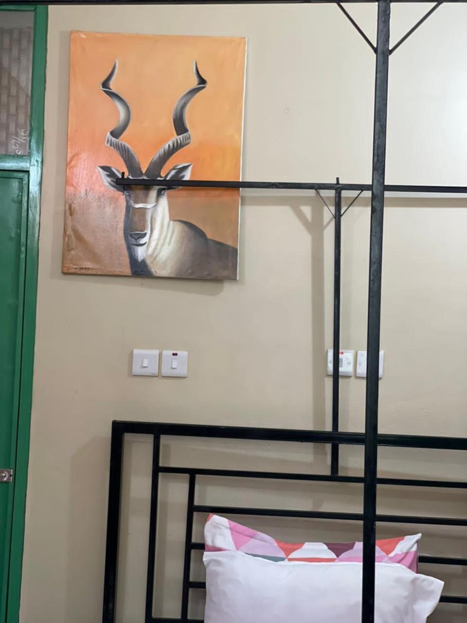 L&J Modern Backpackers Kinondoni Dar es Salaam Quarto foto
